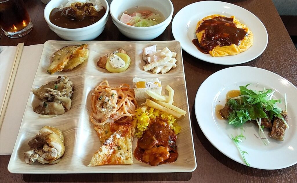 カメリア:洋食屋さんランチブッフェ