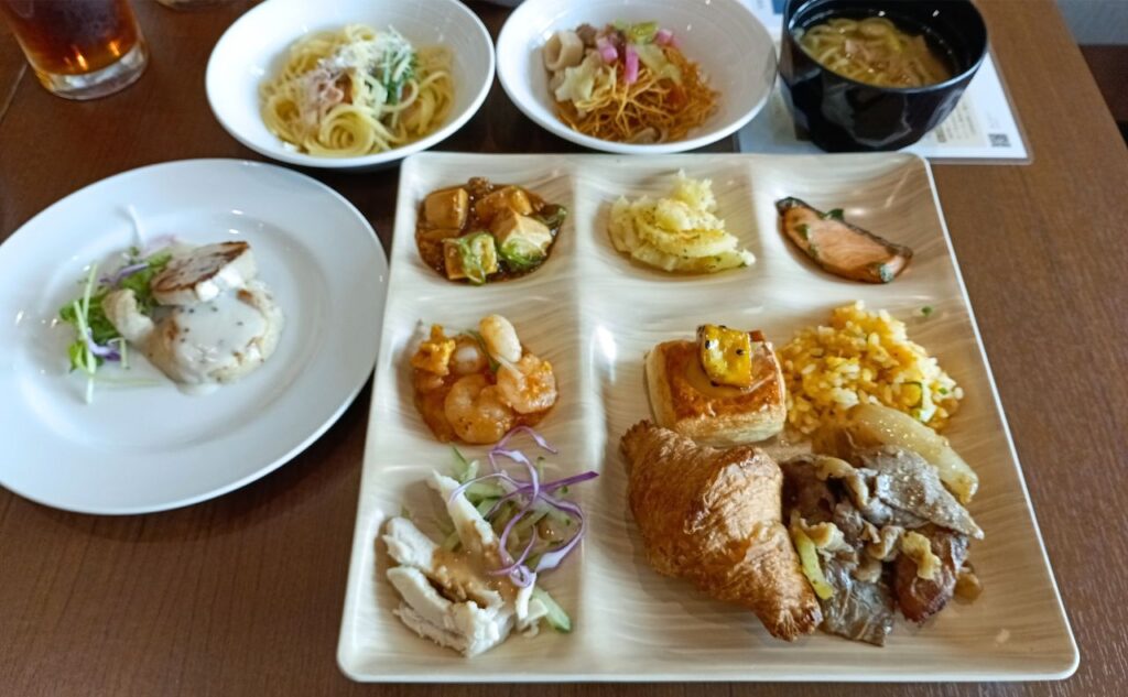 フレンチ＆中華ランチブッフェ（料理）：2025年11月