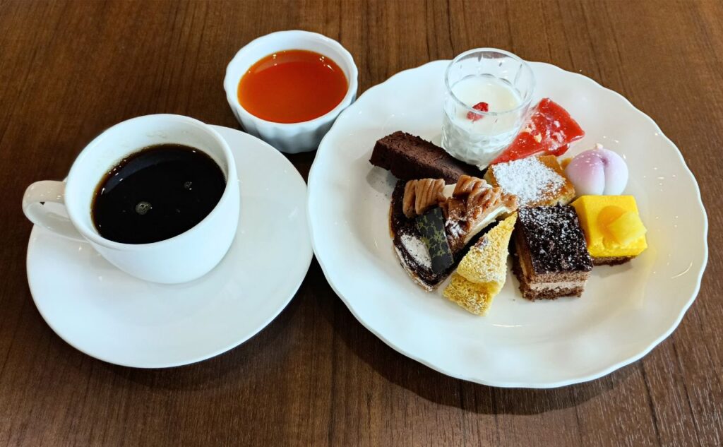 フレンチ＆中華ランチブッフェ（デザート）：2025年11月